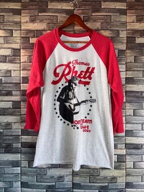 EUC XL Thomas Rhett Red & White 2023 Home Team Tour Baseball Tee